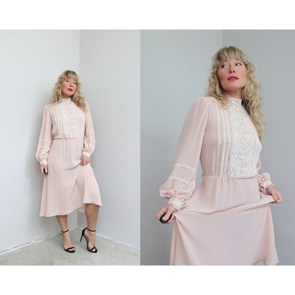 1970's Vintage Coquette Lace & Pearl Pale Pink Blousy Dress ~ Women's MD LG